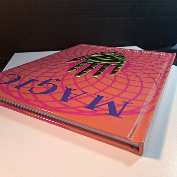 MAGIC History Of The Mysterious Art - Picture 13 of 15